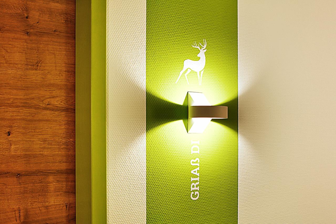 Green Deer Bavarian Hotel Langenbruck Buitenkant foto